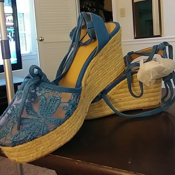 Wedges - Picture 2 of 2